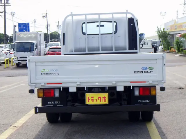 いすゞ エルフ 2RG-NNR88AR(2WD)の写真6