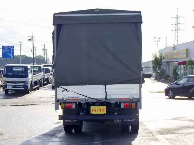 いすゞ エルフ 2RG-NMR88AR(2WD)の写真6