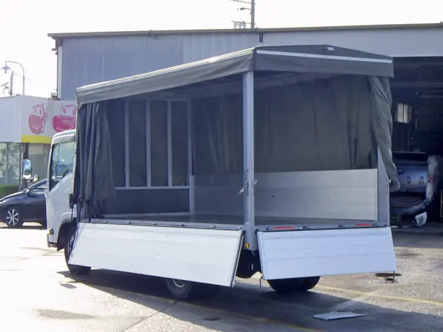 いすゞ エルフ 2RG-NMR88AR(2WD)の写真11