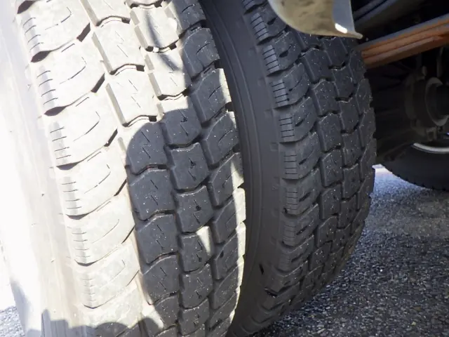 いすゞ エルフ 2RG-NMR88AR(2WD)の写真30