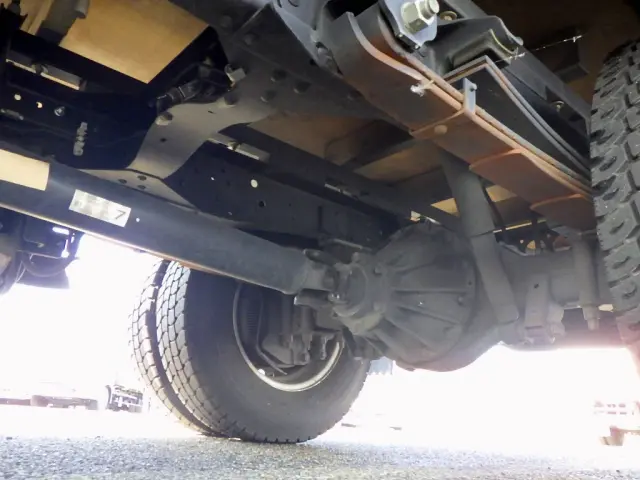 いすゞ エルフ 2RG-NMR88AR(2WD)の写真31