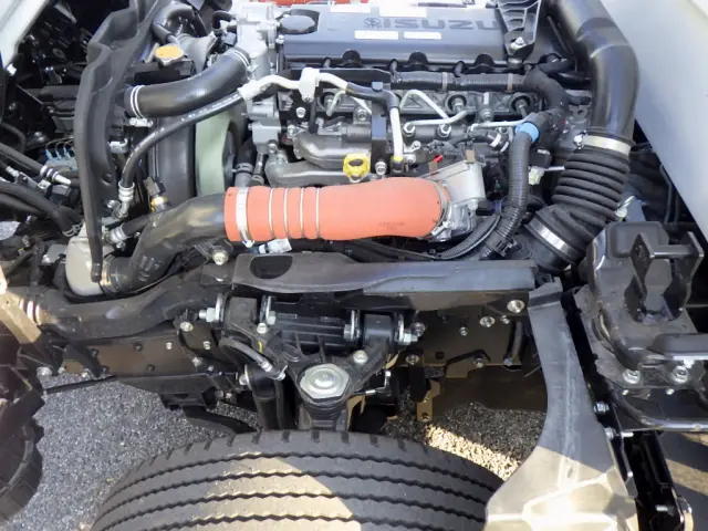 いすゞ エルフ 2RG-NJR88AM(2WD)の写真29