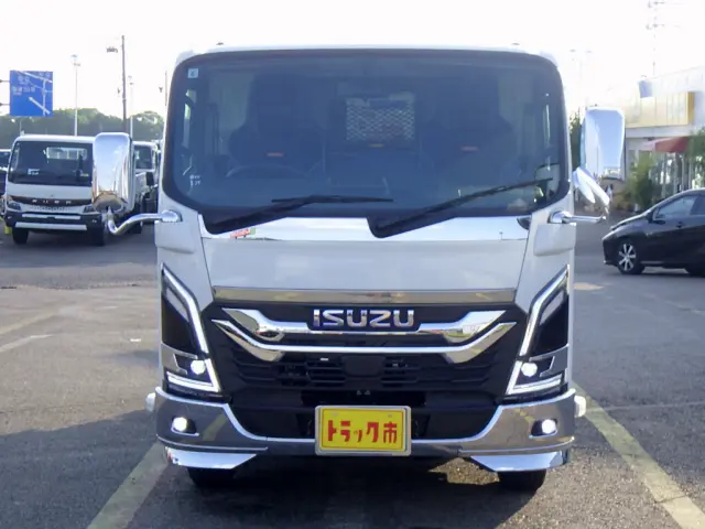いすゞ エルフ 2RG-NJR88AM(2WD)の写真31