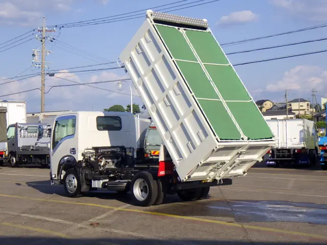 いすゞ エルフ 2RG-NJR88AM(2WD)の写真35