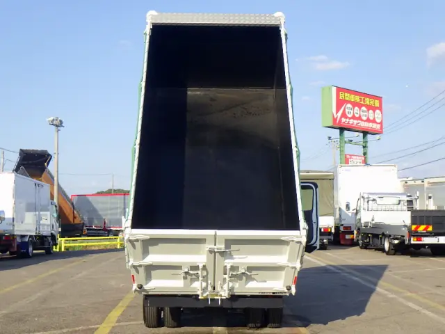 いすゞ エルフ 2RG-NJR88AM(2WD)の写真37