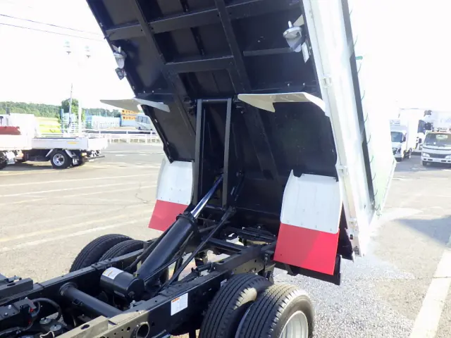 いすゞ エルフ 2RG-NJR88AM(2WD)の写真39