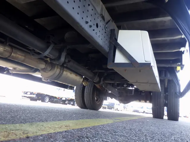 三菱 キャンター 2PG-FEDS0(2WD)の写真26