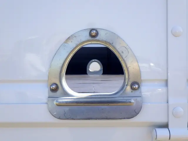 三菱 キャンター 2PG-FEDS0(2WD)の写真42