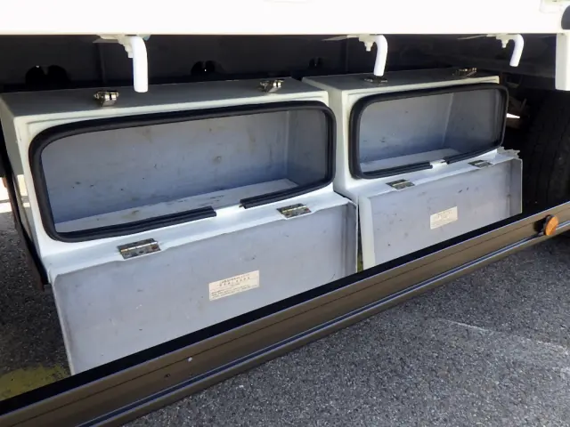 三菱 キャンター 2PG-FEDS0(2WD)の写真44