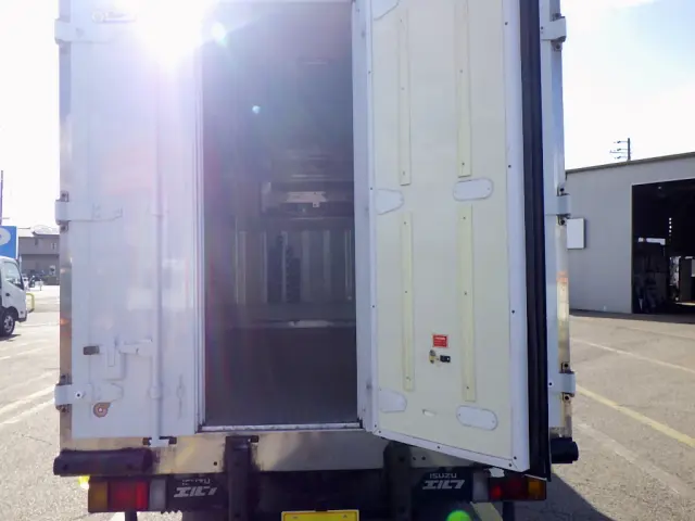 いすゞ エルフ TKG-NPR85AN(2WD)の写真7