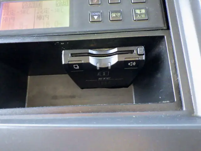 いすゞ エルフ TKG-NPR85AN(2WD)の写真24