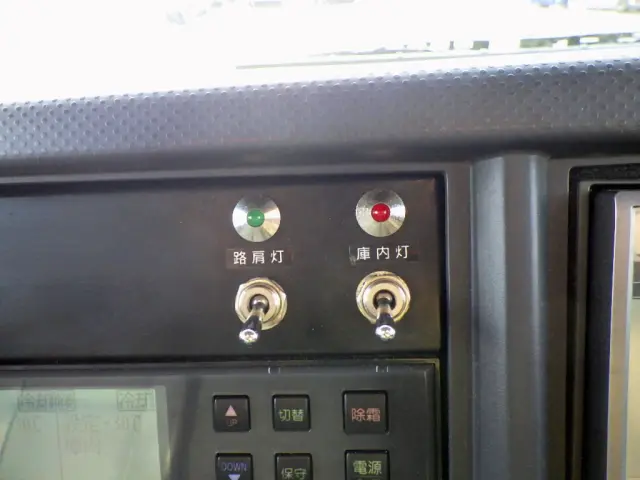 いすゞ エルフ TKG-NPR85AN(2WD)の写真25