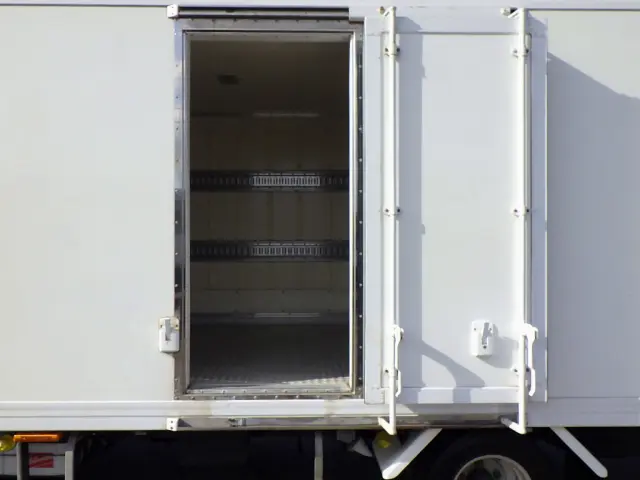 いすゞ エルフ TKG-NPR85AN(2WD)の写真45