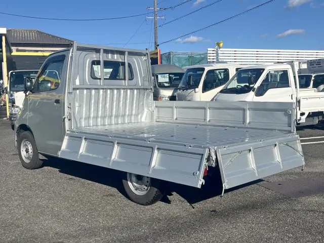 トヨタ タウンエーストラック 5BF-S403U(2WD)の写真7