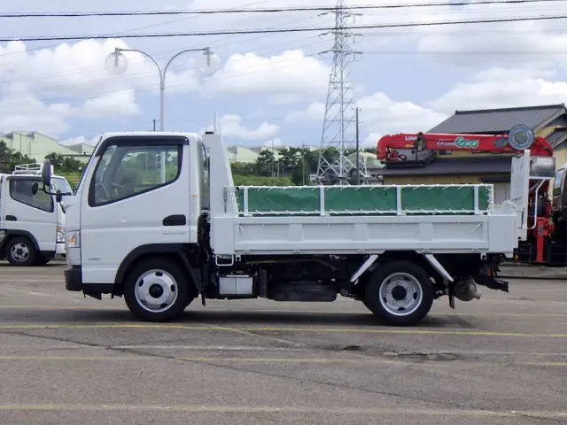 三菱 キャンター 2PG-FBA30(2WD)の写真4