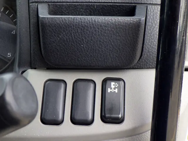 三菱 キャンター 2PG-FBA30(2WD)の写真21