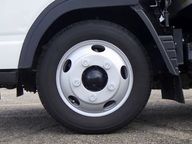 三菱 キャンター 2PG-FBA30(2WD)の写真29