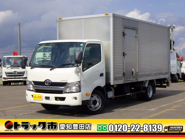 トヨタ ダイナ TPG-XZU722(2WD)の写真1