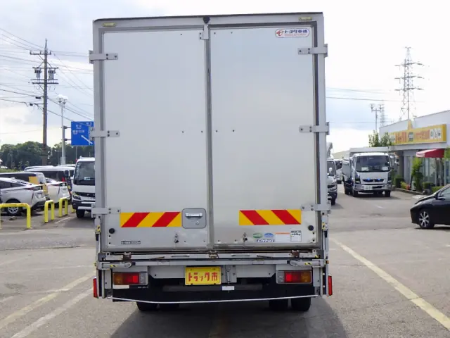 トヨタ ダイナ TPG-XZU722(2WD)の写真6