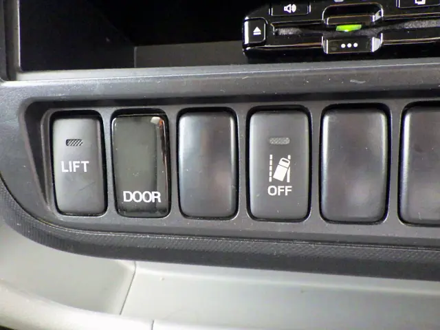 トヨタ ダイナ TPG-XZU722(2WD)の写真19