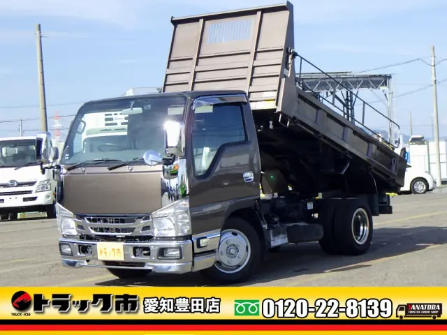 いすゞ エルフ TPG-NJR85AN(2WD)の写真1
