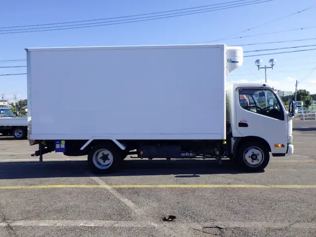 トヨタ ダイナ TKG-XZU655(2WD)の写真5