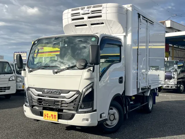 いすゞ エルフ 2RG-NJR88AM(2WD)の写真1