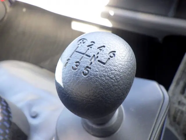 日野 デュトロ 2KG-XZU720M(2WD)の写真20