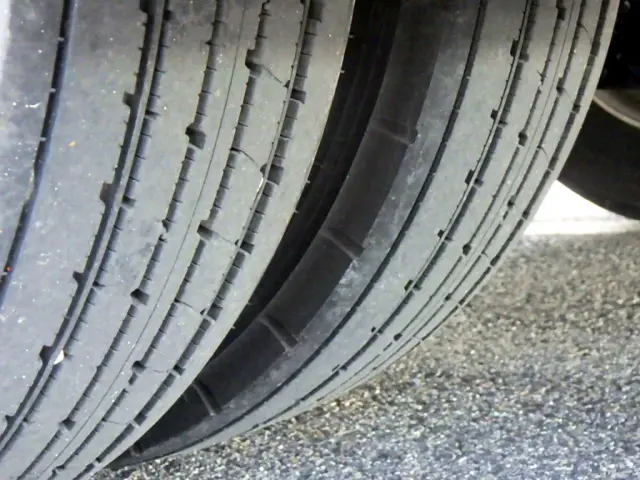 日野 デュトロ 2KG-XZU720M(2WD)の写真34