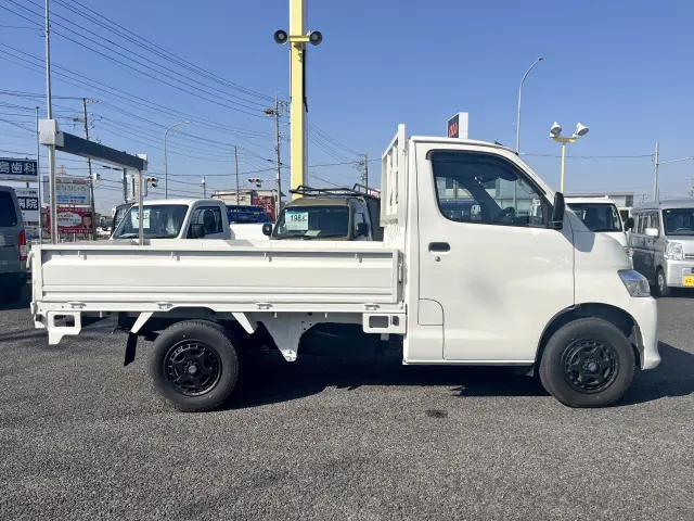 トヨタ タウンエーストラック 5BF-S403U(2WD)の写真4