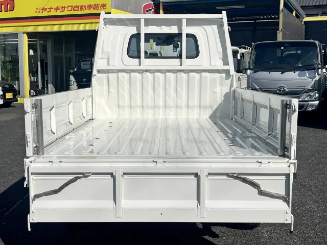 トヨタ タウンエーストラック 5BF-S403U(2WD)の写真8