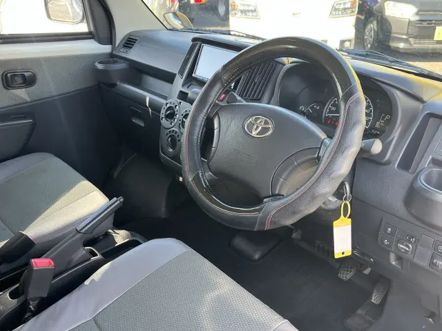 トヨタ タウンエーストラック 5BF-S403U(2WD)の写真13