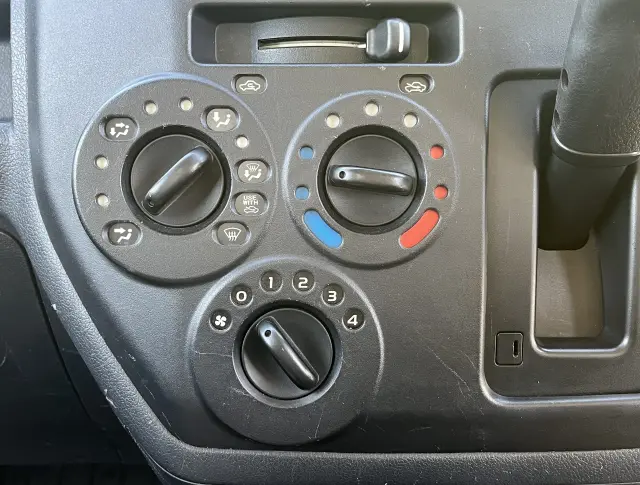 トヨタ タウンエーストラック 5BF-S403U(2WD)の写真21