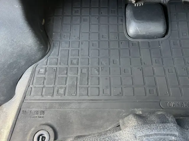 トヨタ タウンエーストラック 5BF-S403U(2WD)の写真26