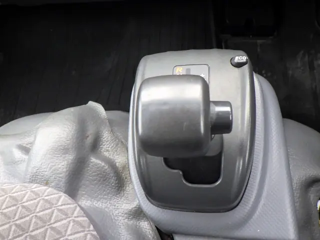 いすゞ エルフ TKG-NMS85AN(4WD)の写真14