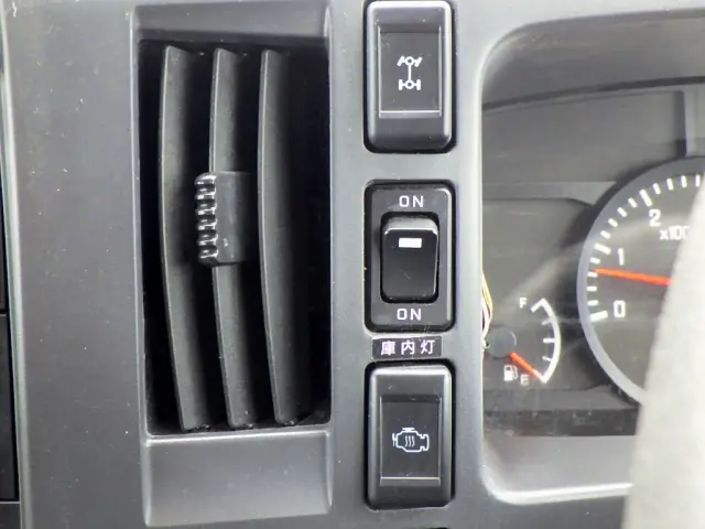 いすゞ エルフ TKG-NMS85AN(4WD)の写真21