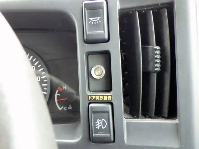 いすゞ エルフ TKG-NMS85AN(4WD)の写真22