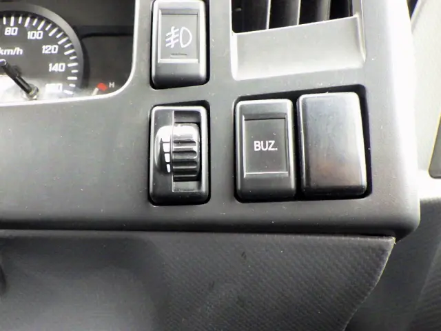 いすゞ エルフ TKG-NMS85AN(4WD)の写真23