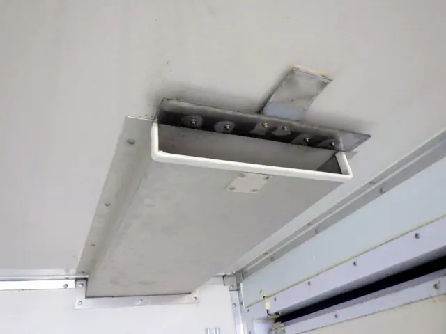 いすゞ エルフ TKG-NMS85AN(4WD)の写真39