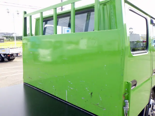 三菱 キャンター 2RG-FEA20(2WD)の写真9