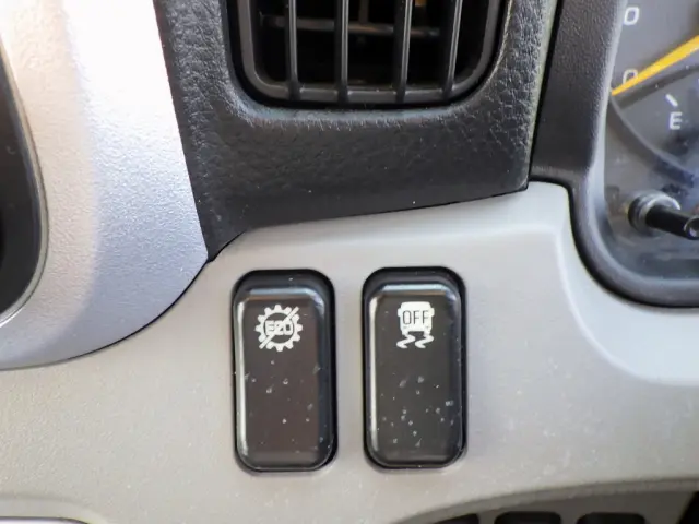 三菱 キャンター 2RG-FEA20(2WD)の写真19