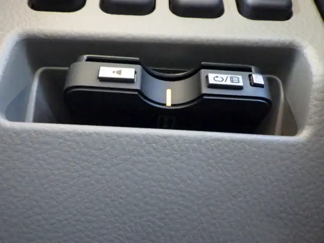 三菱 キャンター 2RG-FEA20(2WD)の写真23