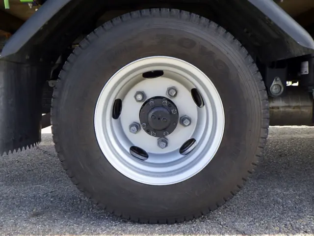 三菱 キャンター 2RG-FEA20(2WD)の写真27