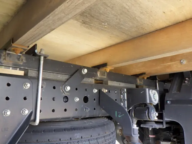 三菱 キャンター 2RG-FEA20(2WD)の写真34