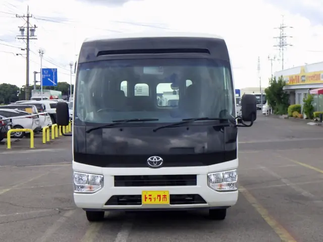 トヨタ コースター SKG-XZB70(2WD)の写真3