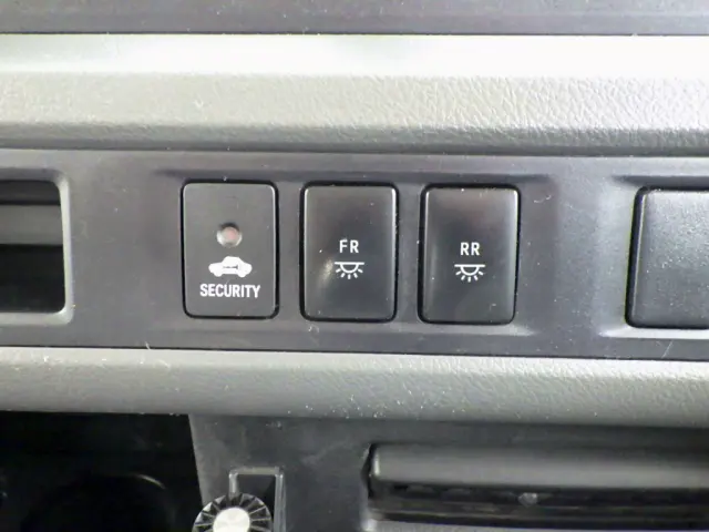 トヨタ コースター SKG-XZB70(2WD)の写真20