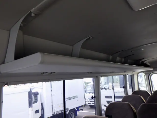 トヨタ コースター SKG-XZB70(2WD)の写真48