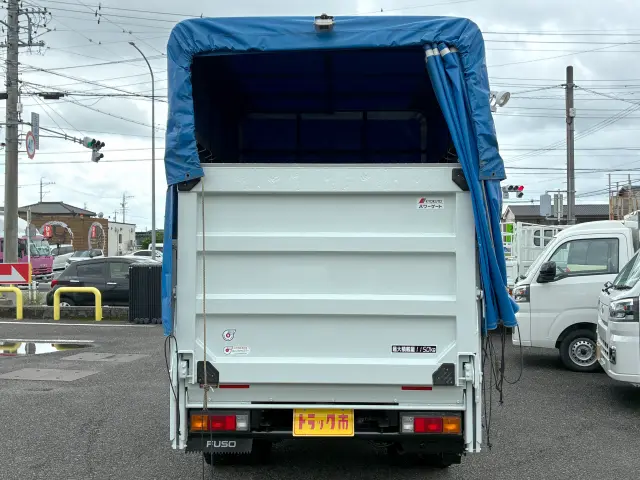 三菱 キャンター 2TG-FDA00(4WD)の写真6