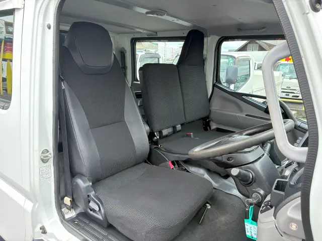 三菱 キャンター 2TG-FDA00(4WD)の写真26