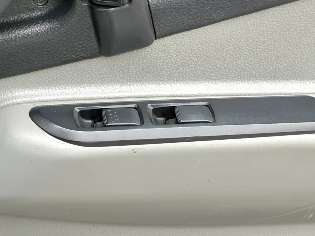 三菱 キャンター 2TG-FDA00(4WD)の写真36